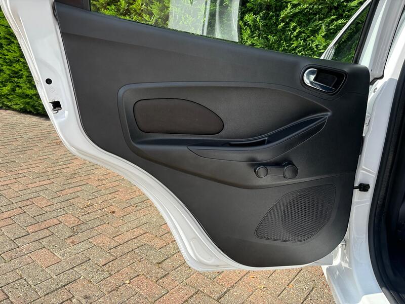 FORD KA+