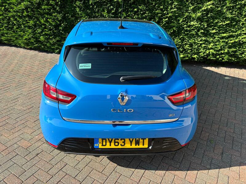 RENAULT CLIO