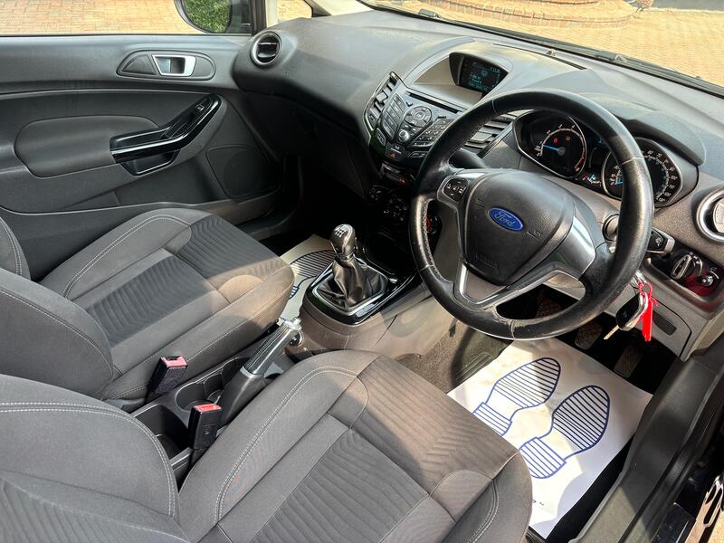 FORD FIESTA