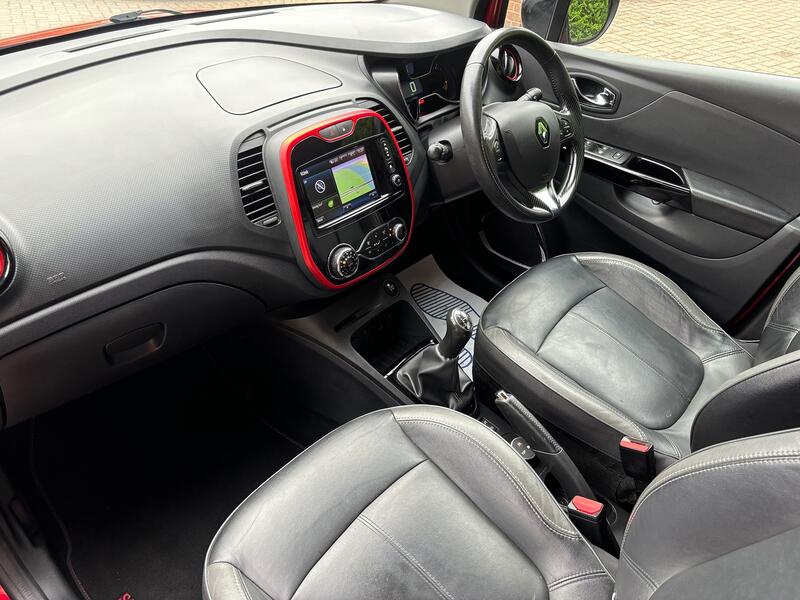 RENAULT CAPTUR