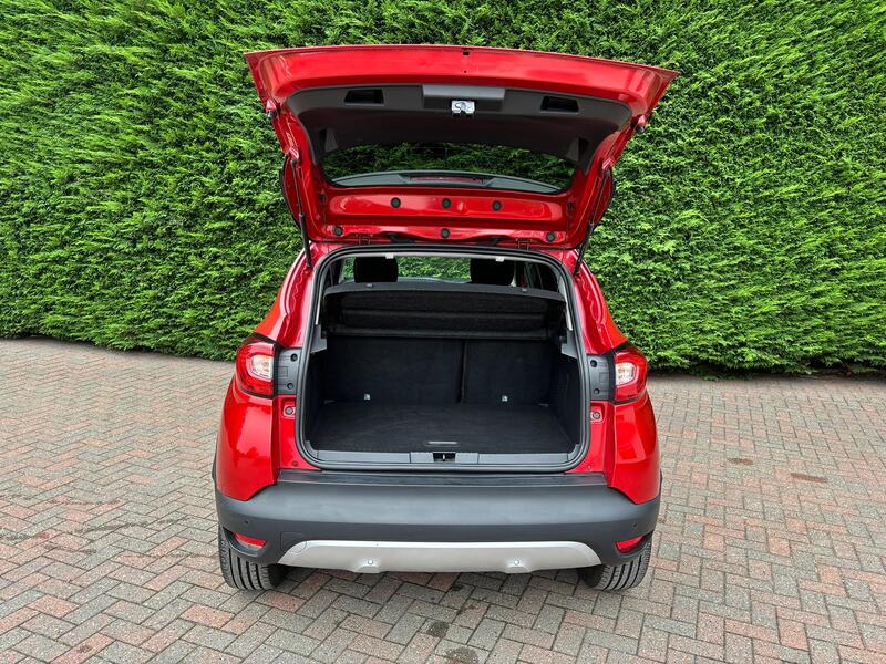 RENAULT CAPTUR