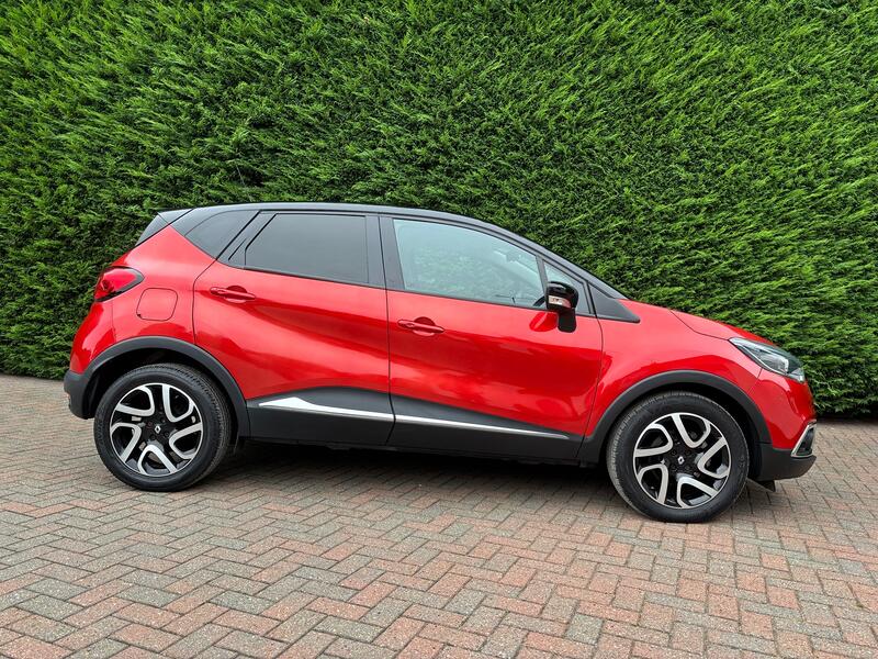 RENAULT CAPTUR
