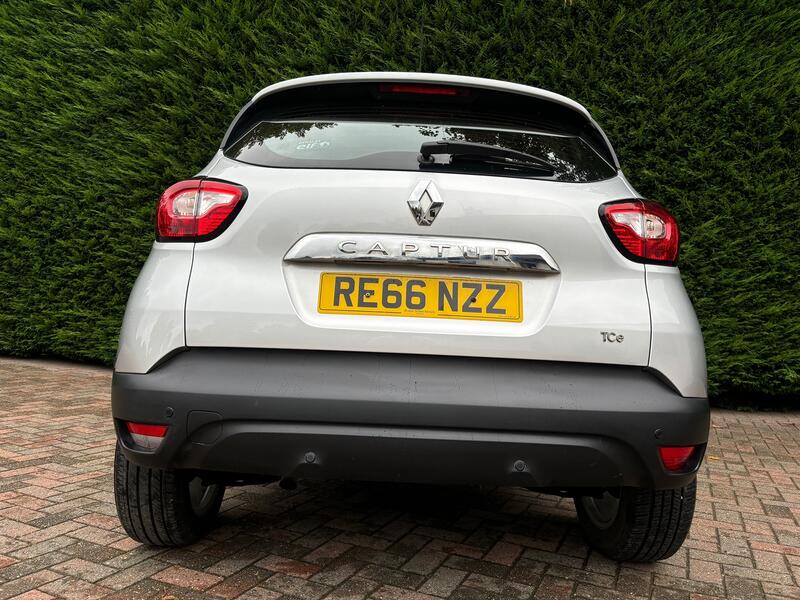 RENAULT CAPTUR