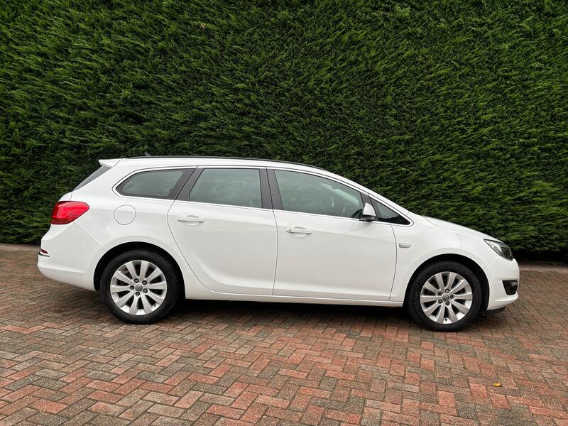 VAUXHALL ASTRA
