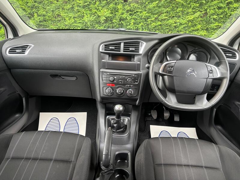 View CITROEN C4 1.6 HDi 16V VTR