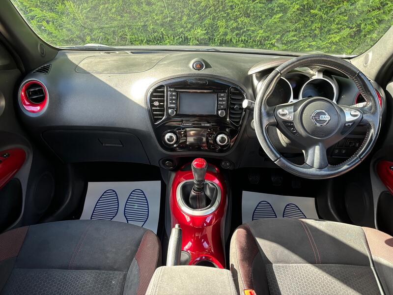 View NISSAN JUKE 1.2 DIG-T N-Connecta