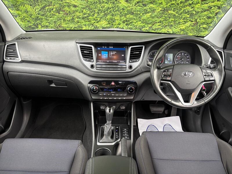 View HYUNDAI TUCSON 1.7 CRDi Blue Drive SE Nav