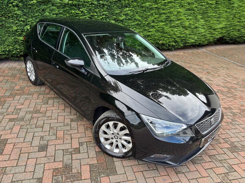View SEAT LEON 1.6 TDI SE