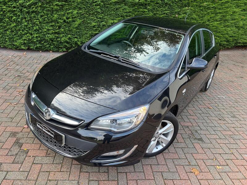 View VAUXHALL ASTRA 1.4 i SRi