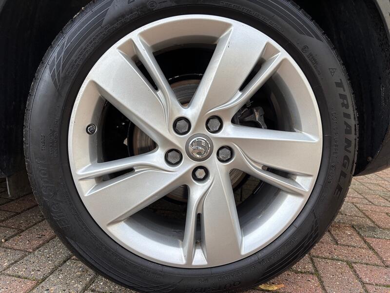 VAUXHALL ASTRA