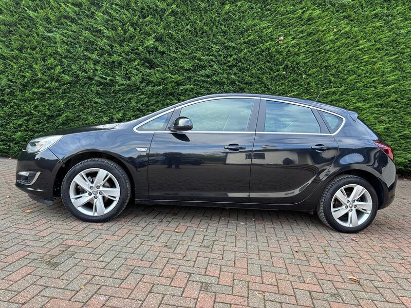 VAUXHALL ASTRA