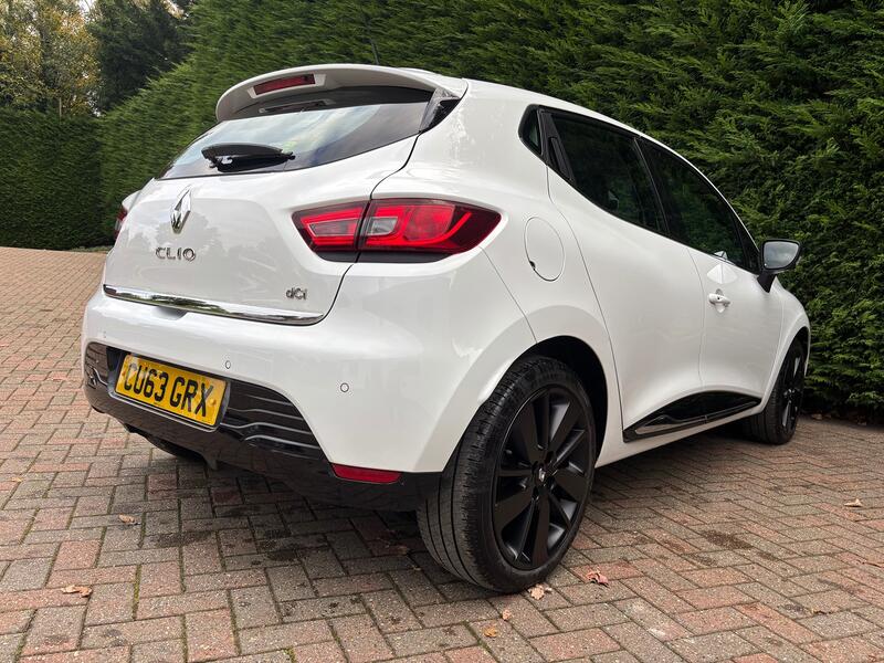 RENAULT CLIO