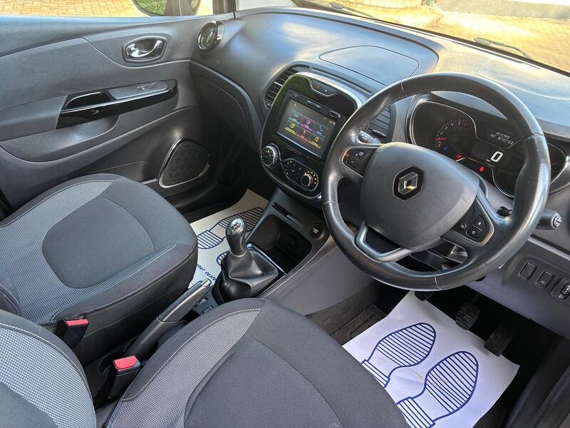 RENAULT CAPTUR
