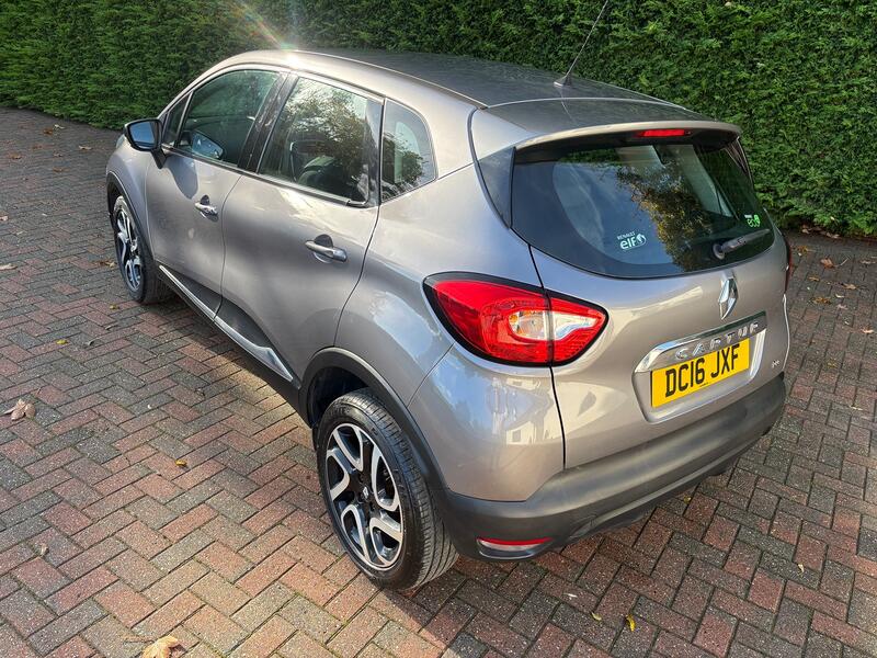 RENAULT CAPTUR