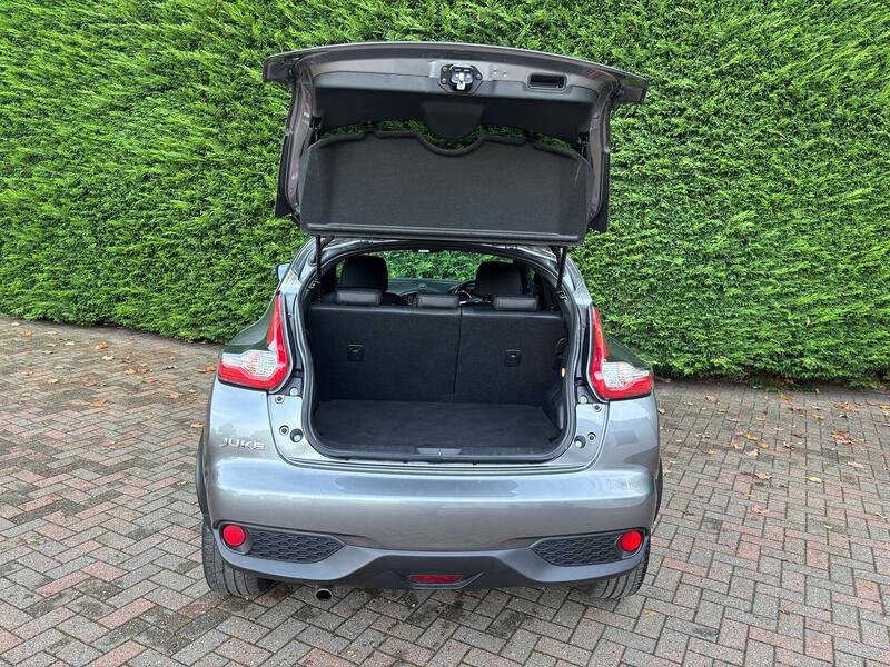 NISSAN JUKE