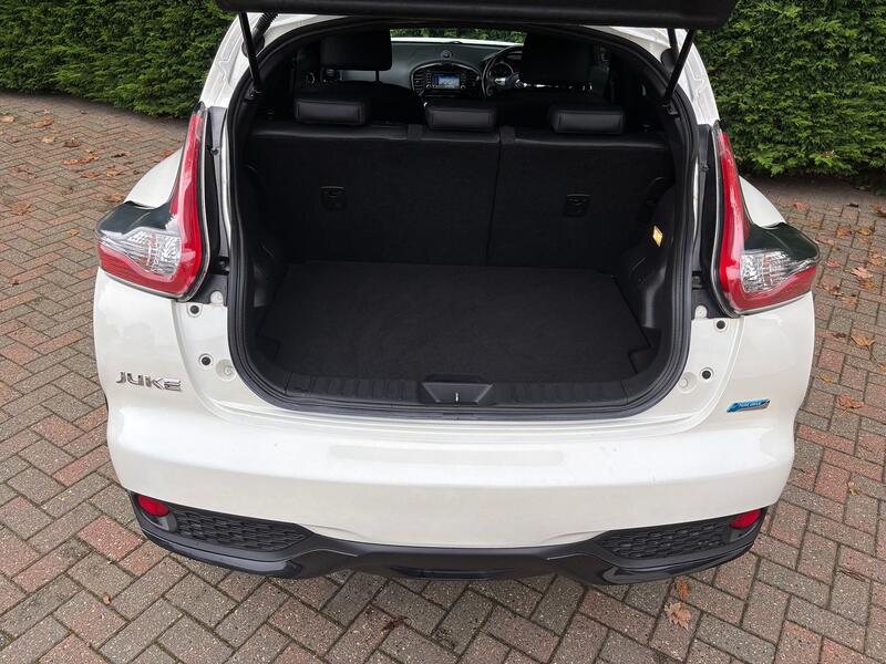NISSAN JUKE