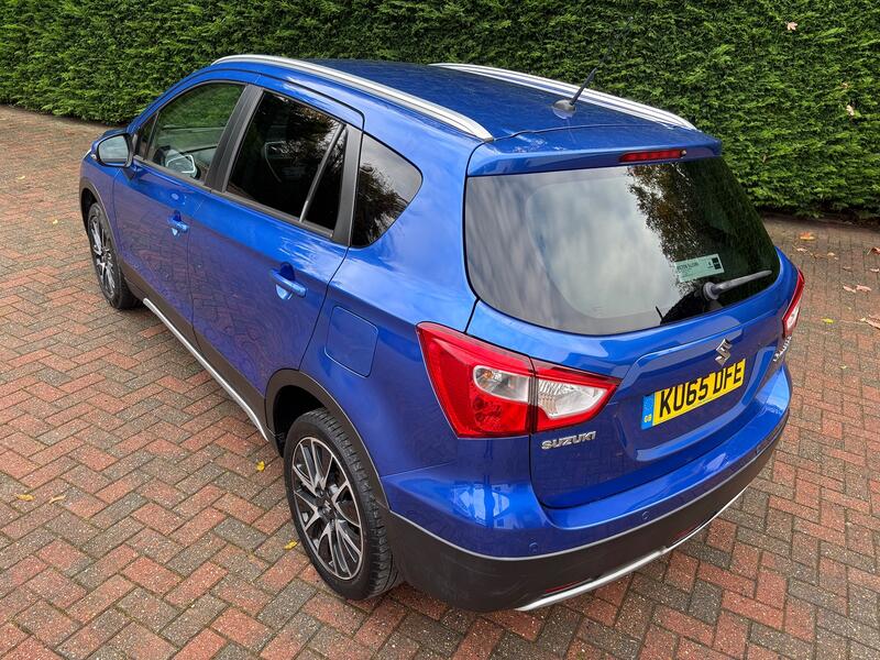 SUZUKI SX4 S-CROSS
