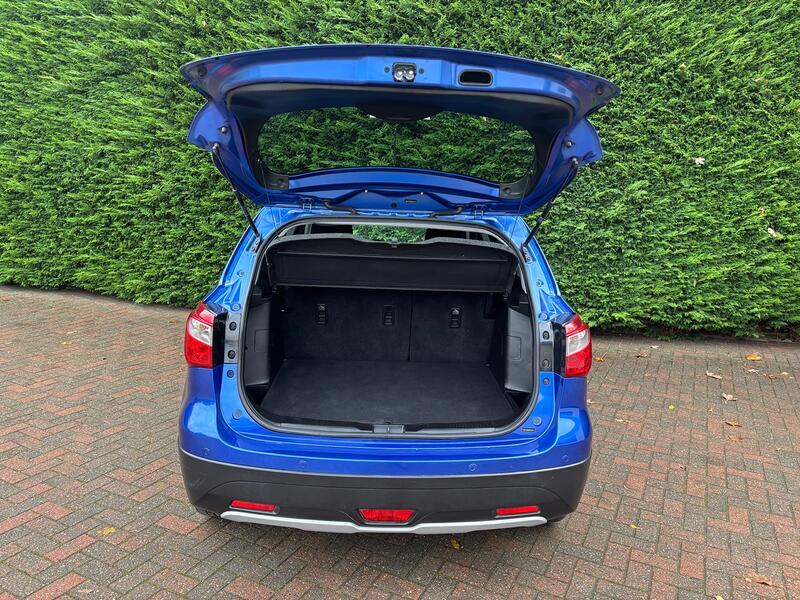 SUZUKI SX4 S-CROSS