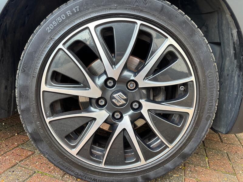 SUZUKI SX4 S-CROSS