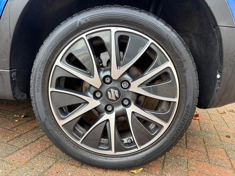 SUZUKI SX4 S-CROSS