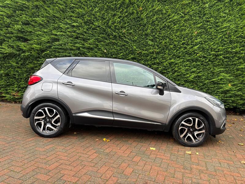 RENAULT CAPTUR