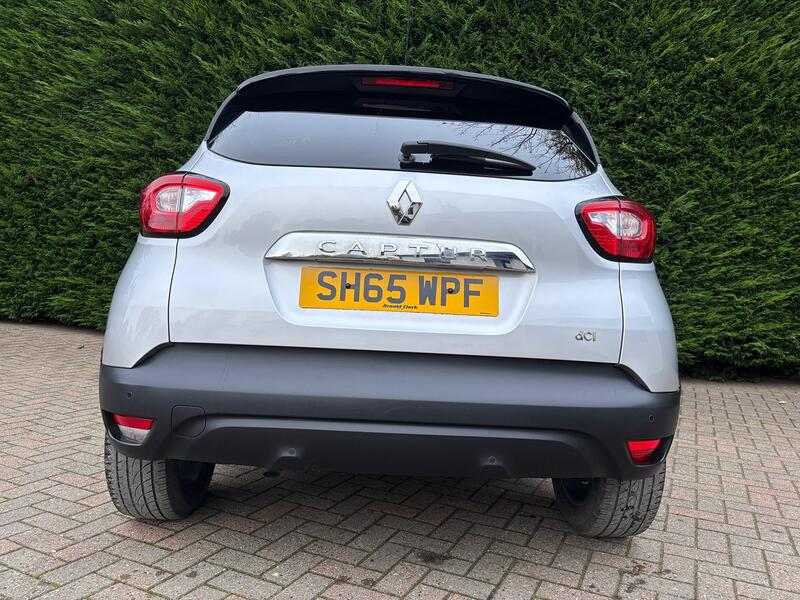 RENAULT CAPTUR