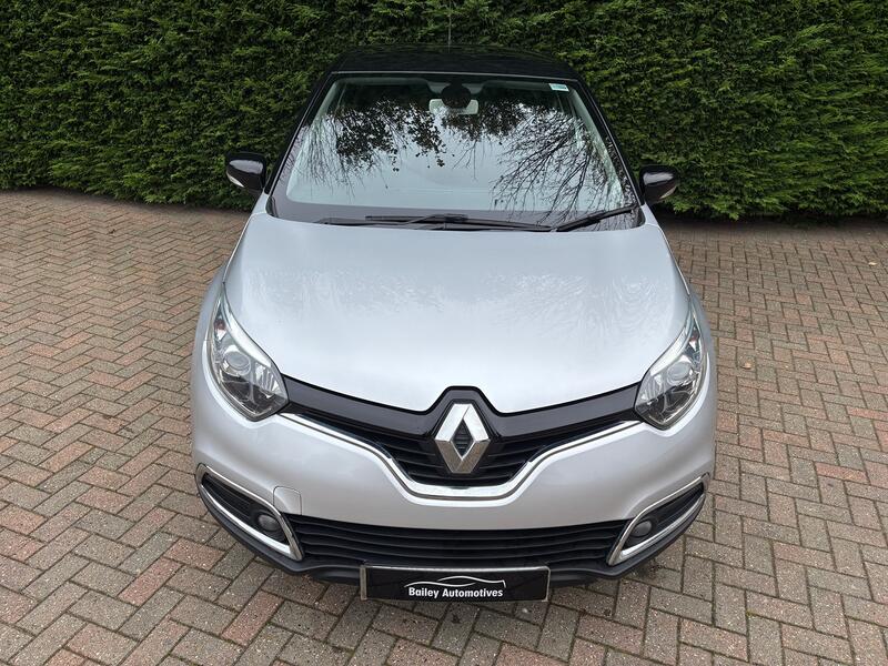 RENAULT CAPTUR