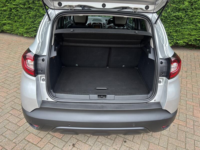 RENAULT CAPTUR