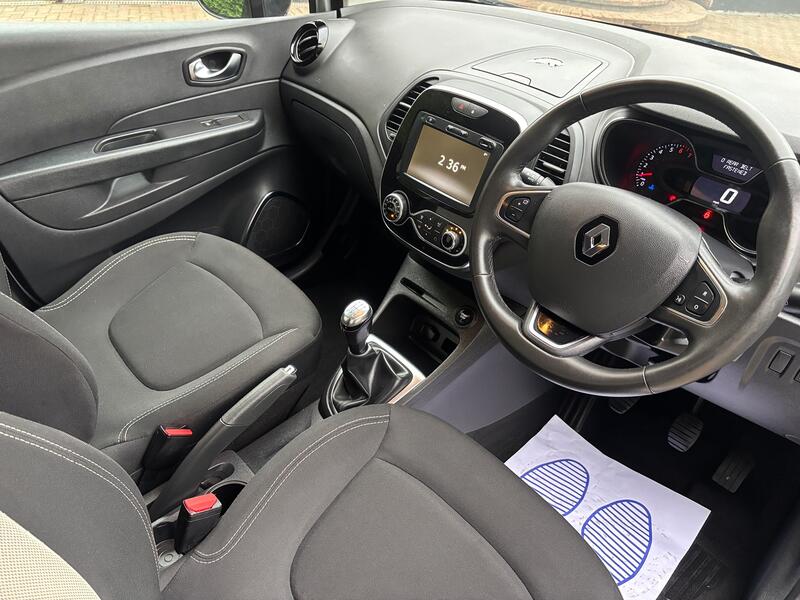 RENAULT CAPTUR
