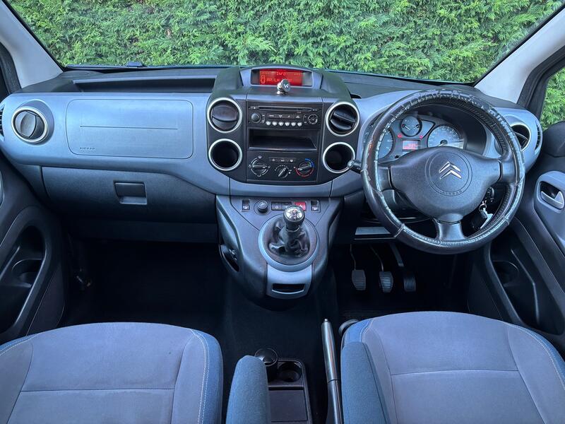 View CITROEN BERLINGO 1.6 HDi Plus