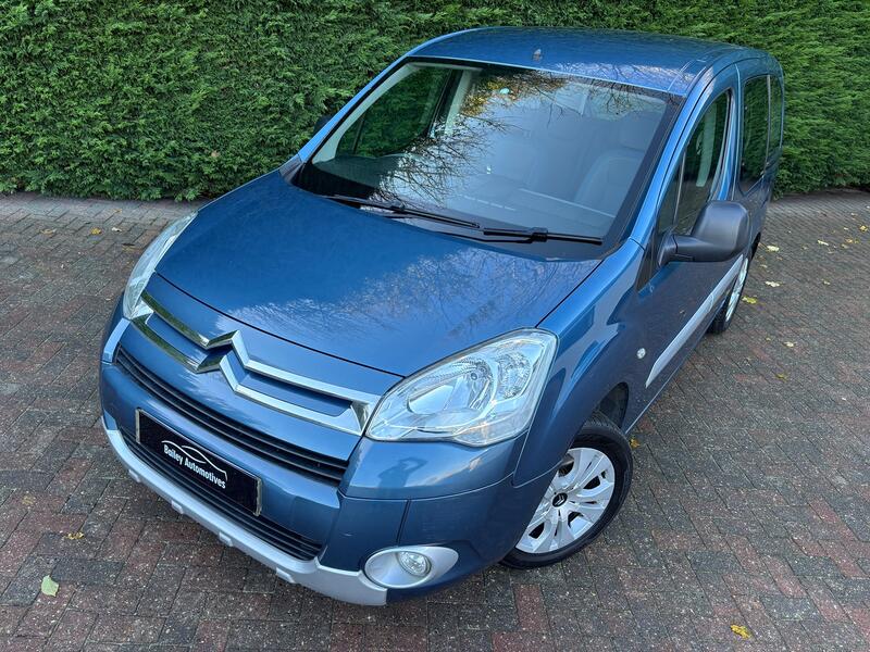 View CITROEN BERLINGO 1.6 HDi Plus