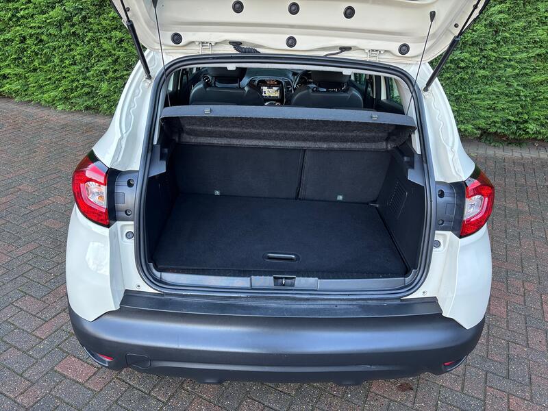 RENAULT CAPTUR