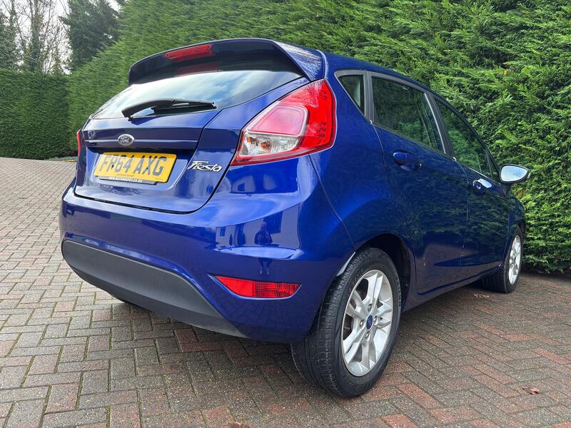 FORD FIESTA