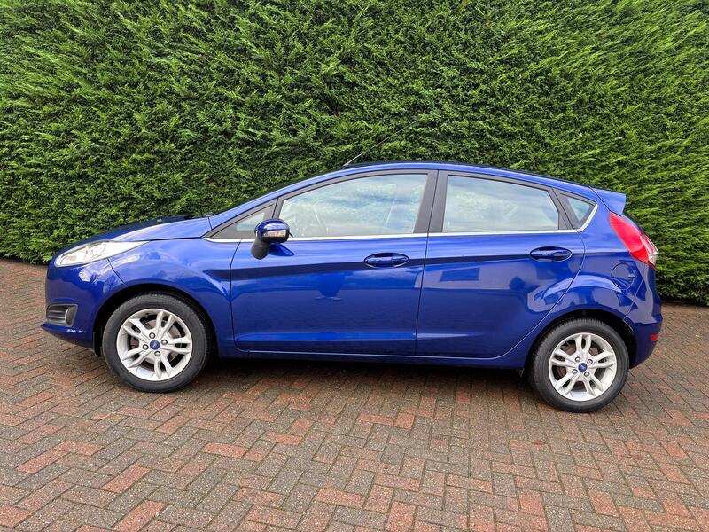 FORD FIESTA