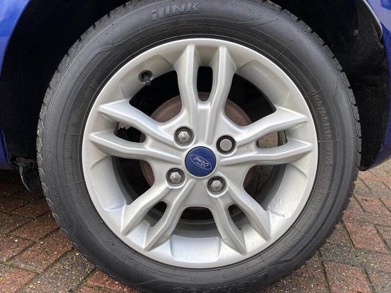 FORD FIESTA