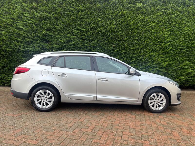 RENAULT MEGANE