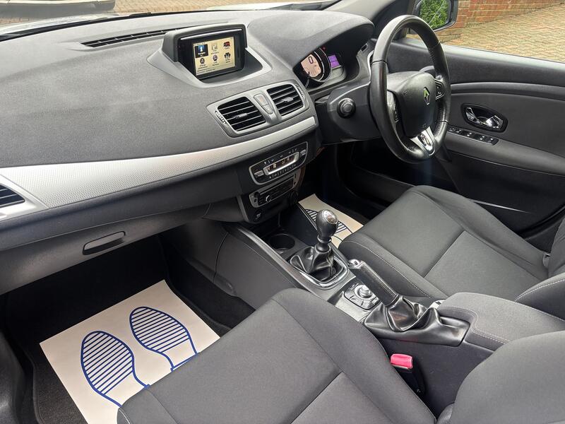 RENAULT MEGANE