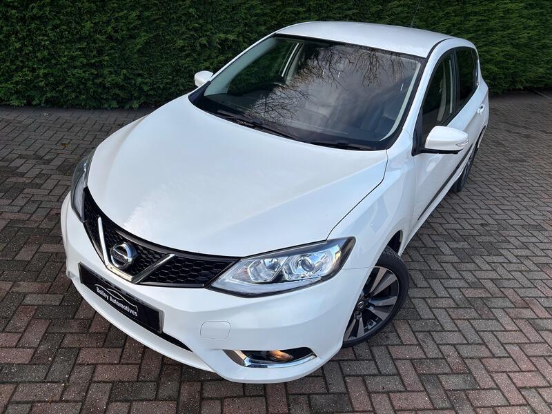 View NISSAN PULSAR 1.5 dCi Tekna