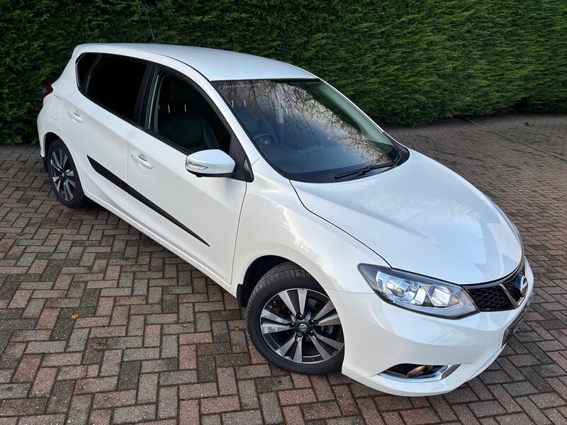 View NISSAN PULSAR 1.5 dCi Tekna