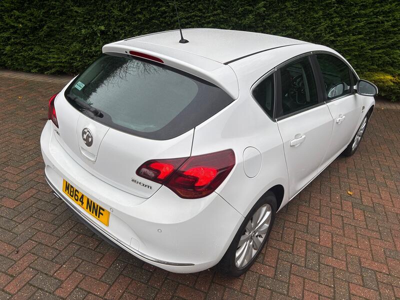 VAUXHALL ASTRA