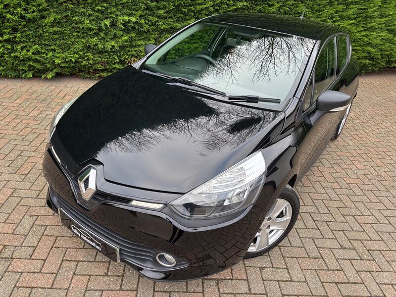 View RENAULT CLIO 1.2 Play 1.2 16v 75