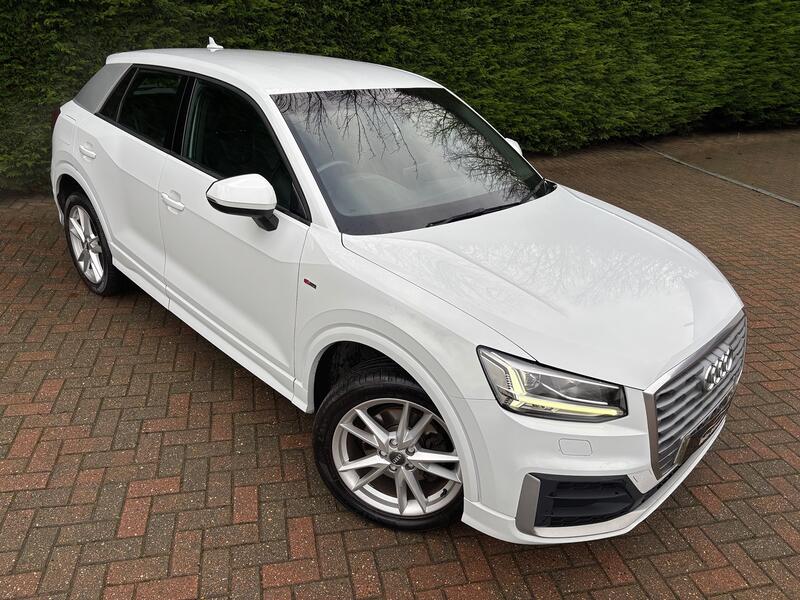 View AUDI Q2 1.6 TDI S line