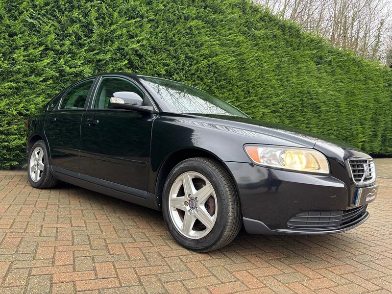 VOLVO S40