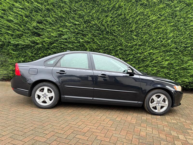 VOLVO S40