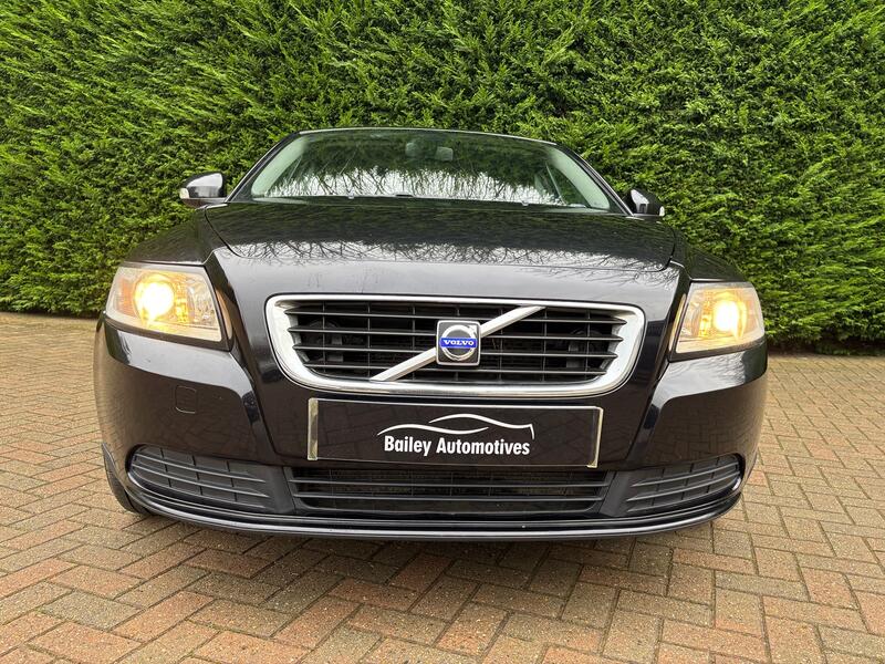 VOLVO S40