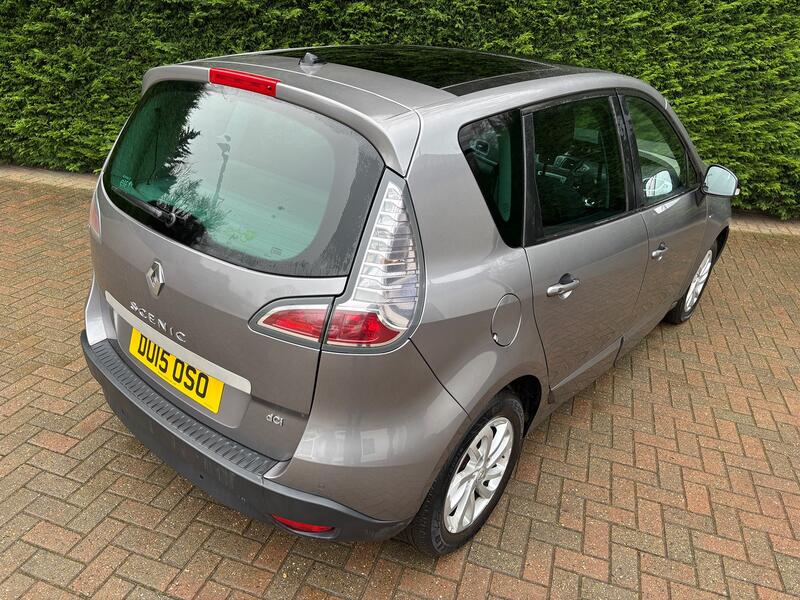 RENAULT SCENIC