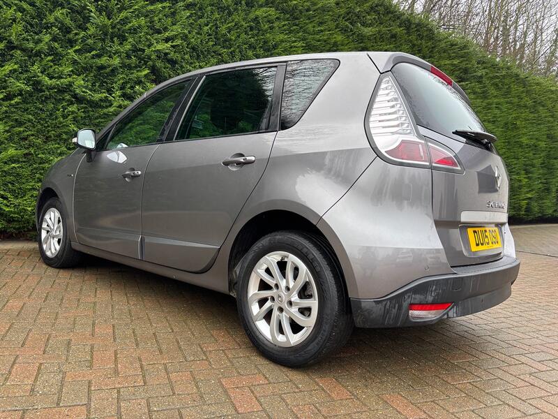 RENAULT SCENIC