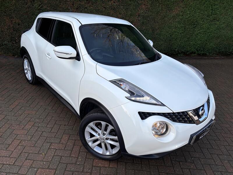 View NISSAN JUKE 1.2 DIG-T N-Connecta