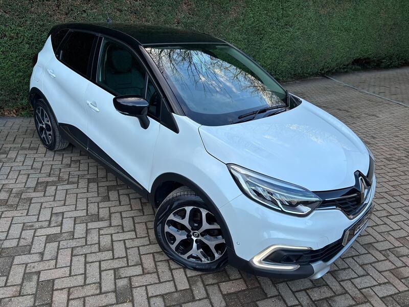 View RENAULT CAPTUR 1.2 Signature X Nav TCe 120
