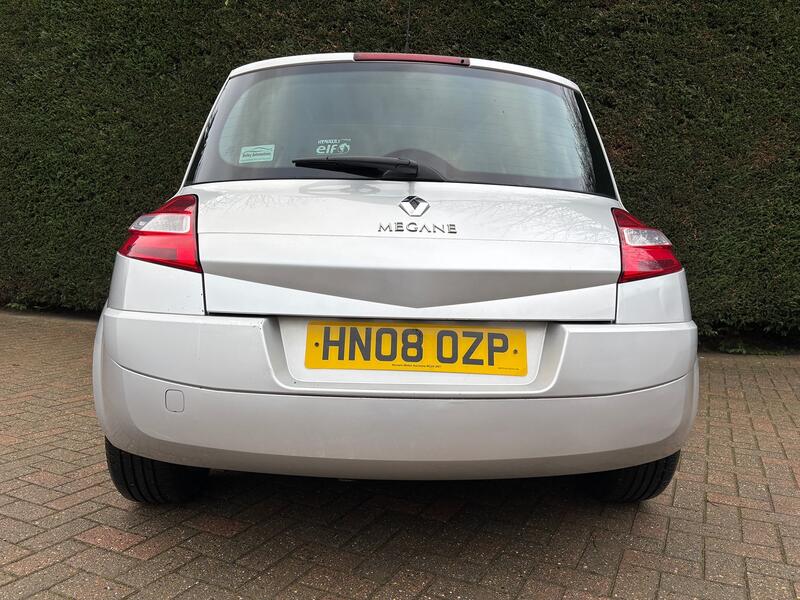 RENAULT MEGANE
